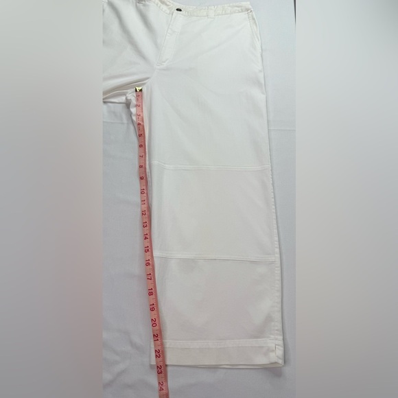 Chico’s Design Lightweight White Cropped Pants Size Large - Picture 7 of 8
